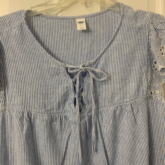 Adorable Lined Linen shift dress with Eyelet details Medium EUC - Picture 2 of 8